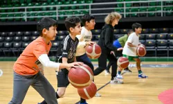 İzmir Bornova'da çocuklar sporla büyüyor