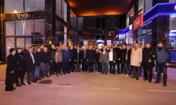 İzmitli esnaflar, Başkan Büyükakın'ı iftarda ağırladı