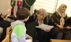 İzmitli miniklerden ulu çınarlara anlamlı ziyaret