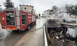 Karabük'te depoda çıkan yangın söndürüldü