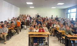 Malatya'da Şehir Tiyatro ekibi öğrencilerle buluştu