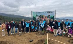 Niksar'da Orman Haftası'nda fidanlar toprakla buluşturuldu