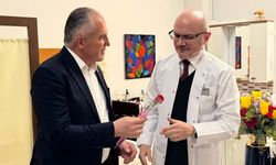 Taşova Belediye Başkanı Özalp'ten sağlık çalışanlarına Tıp Bayramı ziyareti