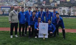 Tekkeköy Proje İmam Hatip Lisesi öğrencilerinden atletizmde başarı