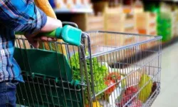 TÜKETİCİ 'GÜVEN'İ AZALDI