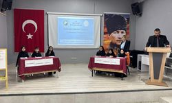 Türkeli'de öğrenciler arasında münazara etkinliği yapıldı
