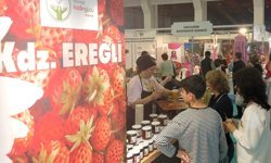 ÜRETKEN KADINLAR SAHNEDE