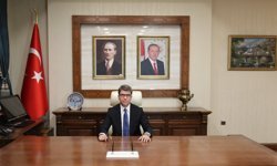 Amasya Valisi Bakan'dan 1 Mayıs Emek ve Dayanışma Günü mesajı