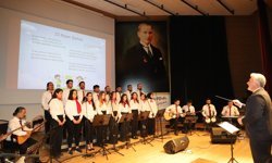 Amasya'da üniversite öğrencilerinden '23 Nisan' konseri