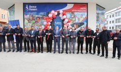 Bayburt'ta ihtiyaç sahipleri için 'geçici giyim mağazası' açıldı