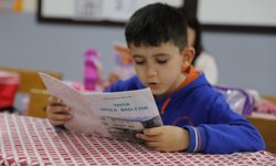 Birinci sınıf öğrencileri yazdıkları kitaplarla kültürlerini tanıyor