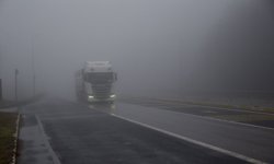 Bolu Dağı'nda sis ve sağanak etkili oldu