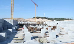 Çayırova'da hastane inşaatını GTÜ'lü öğrencilerden yakın mercek