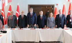 CHP Genel Başkan yardımcıları Aytekin ve Zeybek, Karabük'te toplantıya katıldı