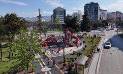 Gençlik Parkı Kavşağı ve Gençlik Parkı'nda düzenleme yapıldı