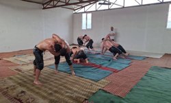 "BÜTÜN GENÇLERE KULUBÜMÜZÜN KAPISI AÇIK"