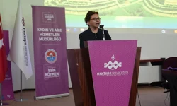 İstanbul Maltepe'de kadınlara moda eğitimi