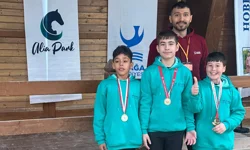 İzmir Aliağa'nın özel şampiyonlarından çifte şampiyonluk