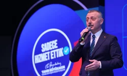 İzmir'de Başkan Tugay vatandaşlarla buluştu