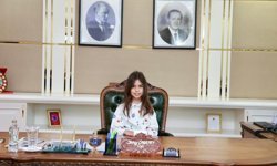 Karabük Valisi Çağatay, koltuğunu öğrenciye devretti