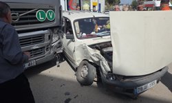 Karabük'te tırla çarpışan otomobilin sürücüsü yaralandı