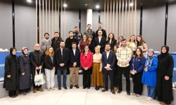 BUYUR BURADAN DİNLE