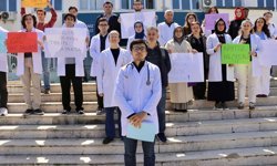 KTÜ Tıp Fakültesi'nde Kahramanmaraş'taki okul saldırısına tepki