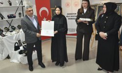 Merzifon ADEM'de 80 kursiyere sertifika verildi