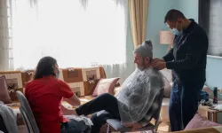 Milas Belediyesi evde berber ve kuaförlük hizmetini sürdürüyor