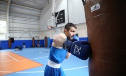 Milli boksör Mustafa Çolak, iki büyük organizasyondan da altın madalya ile dönmek istiyor: