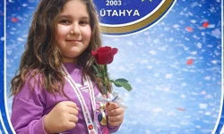 Minik sporcu İdil Çakır'dan Türkiye ikinciliği