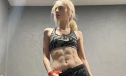 Nevide Çiçek'ten 'karın kası' şov