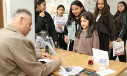 Osmangazi Belediyesi çocukları Yazar Özgülgün ile buluşturdu