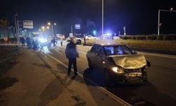 Rize'de iki otomobil çarpıştı, 4 kişi yaralandı