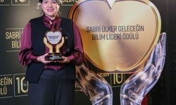 Sabri Ülker Geleceğin Bilim Lideri Ödülü'nün 10'uncusu Şilili bilim insanına verildi