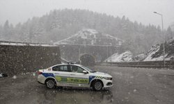 Sinop'un yüksek kesimlerinde kar yağışı görüldü
