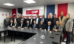 CHP'LİLER TOPLANTI HALİNDE...