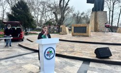 AVUKATLAR ANIT ÖNÜNDE TOPLANDI