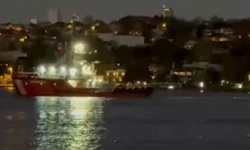 Yeniköy açıklarında karaya oturan 'KAPPA' kurtarıldı