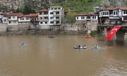 Yeşilırmak'ta kano etkinliği düzenlendi