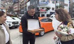 Zonguldak'ta gazeteciler, 'Polis Haftası' dolayısıyla görev yapan ekipleri ziyaret etti