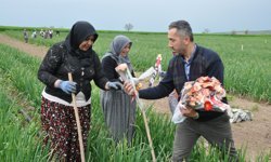 Amasya'da Yeniden Refah Partisi'nden tarım işçisi kadınlara ziyaret