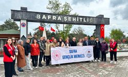 Bafra'da Gençlik Haftası kapsamında tören ve şehitlik ziyareti yapıldı