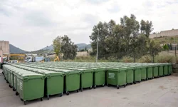 Bornova'ya 325 yeni çöp konteyneri