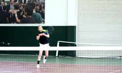 Bursa Osmangazi'de 19 Mayıs coşkusu tenis kortlarında