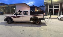 Çorum'da 3 aracın karıştığı kazada 1 kişi yaralandı