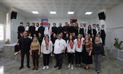 Çorum'da kız meslek lisesi öğrencileri Osmanlı yemeklerin yapımını şeflerden öğrendi