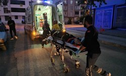 Çorum'da okul bahçesinde çıkan kavgada bir kişi bıçakla yaralandı