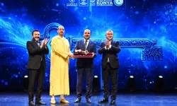 Gençlik Başkenti anahtarı Konya'ya devredildi