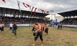 Geyikkoşan Yağlı Güreşleri'nde başpehlivan Mustafa Taş oldu